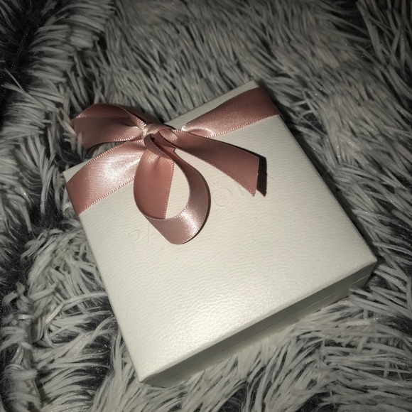 Pandora bracelet w/ charm - Picture 3 of 5